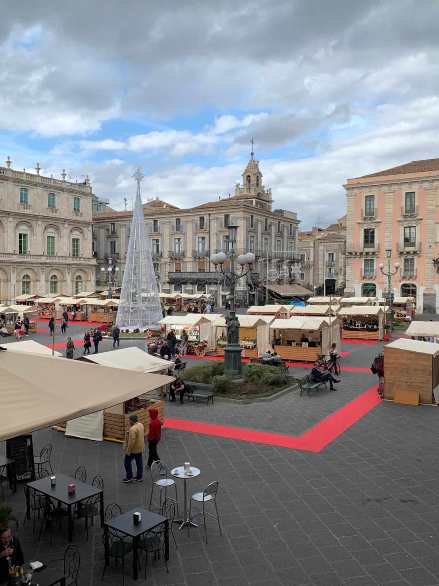La Suite Di Piazza Dell'Universita Катанія Екстер'єр фото